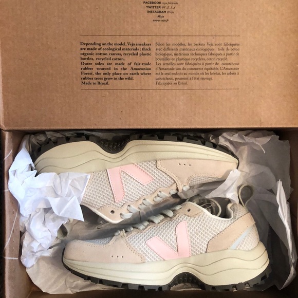 Veja Venturi Bastille Hexamesh in Petale - Picture 3 of 4